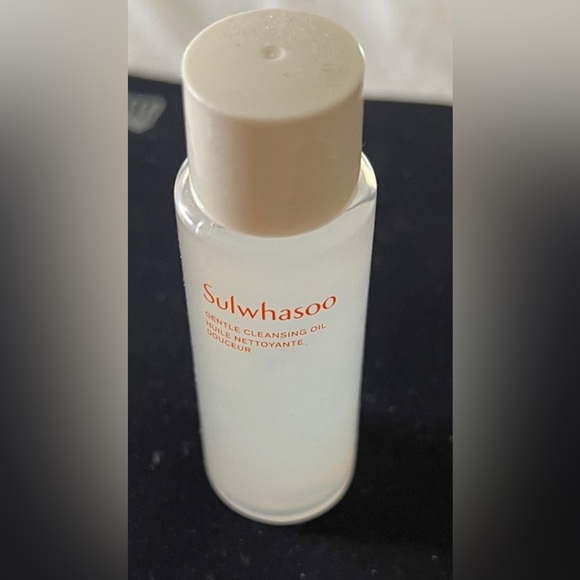 x3 Sulwhasoo Gentle Cleansing Oil 25ML each - Picture 1 of 4